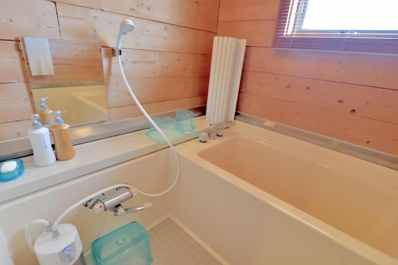 Carrefour Guesthouse カルフール ゲストハウス Toyama Station Εξωτερικό φωτογραφία