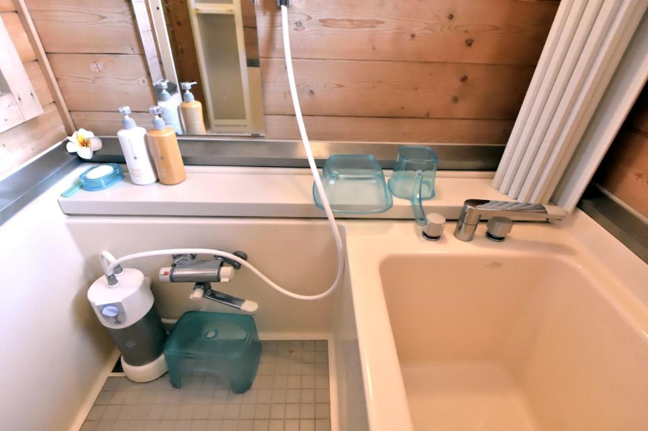 Carrefour Guesthouse カルフール ゲストハウス Toyama Station Εξωτερικό φωτογραφία