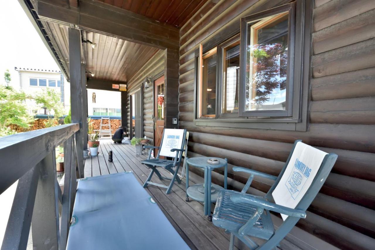 Carrefour Guesthouse カルフール ゲストハウス Toyama Station Εξωτερικό φωτογραφία